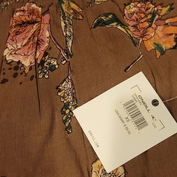NWT O'Neill Off the Shoulder Tie Waist Dress Cognac Floral Print XS - Picture 5 of 6